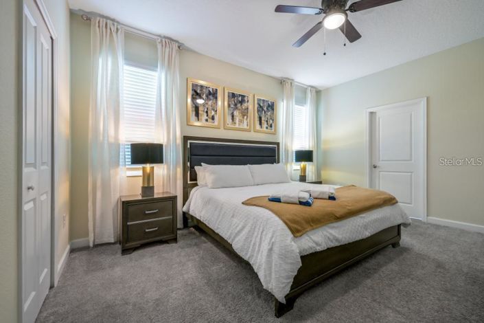 Image No.38-8 Bed House for sale