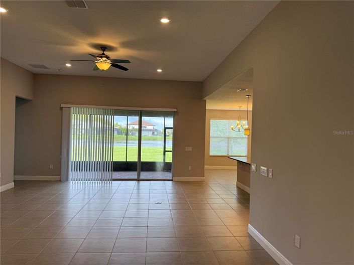 Image No.11-4 Bed House for sale