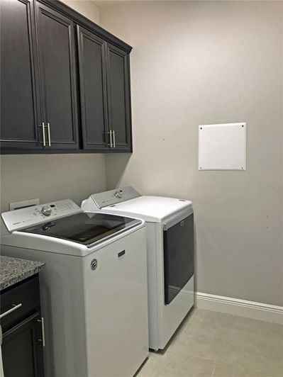 Image No.18-4 Bed House for sale