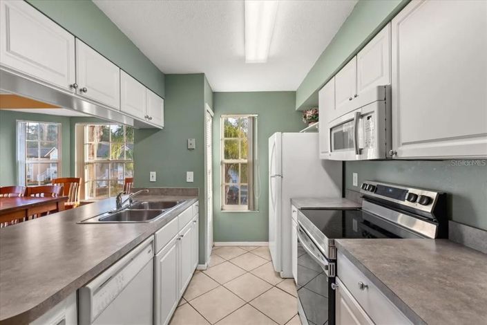 Image No.13-3 Bed Apartment for sale