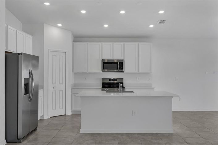 Image No.15-4 Bed House for sale