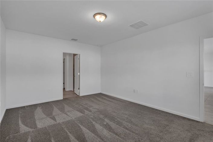 Image No.26-4 Bed House for sale