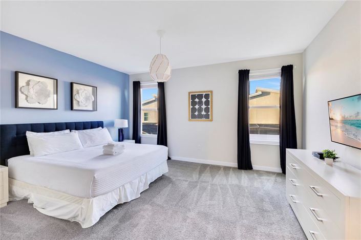 Image No.12-6 Bed House for sale