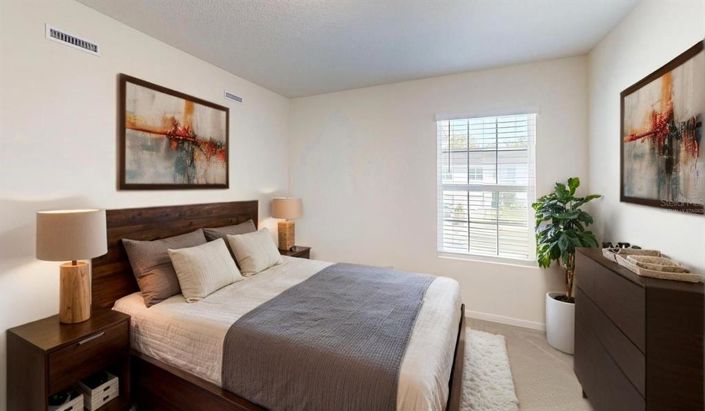 Image No.26-3 Bed Townhouse for sale