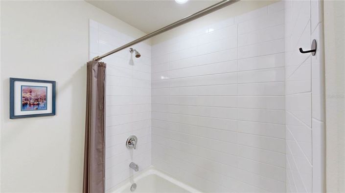 Image No.27-3 Bed Townhouse for sale