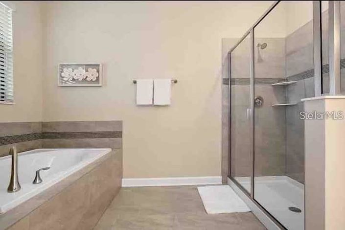 Image No.57-9 Bed House for sale