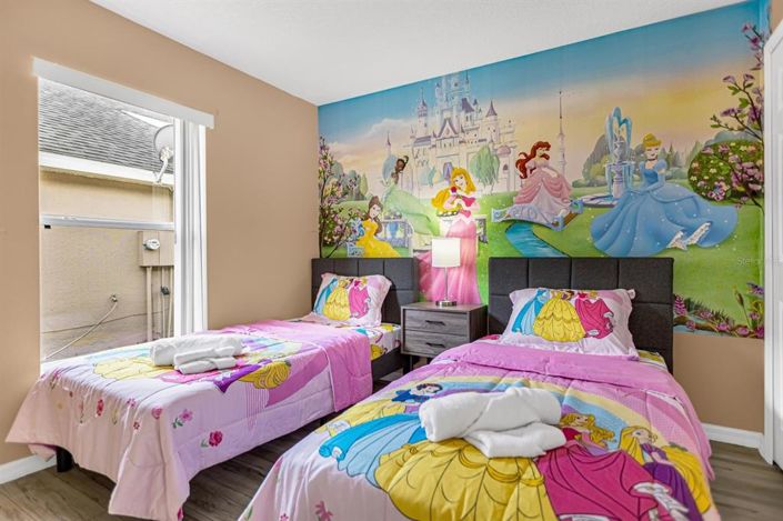 Image No.29-4 Bed House for sale