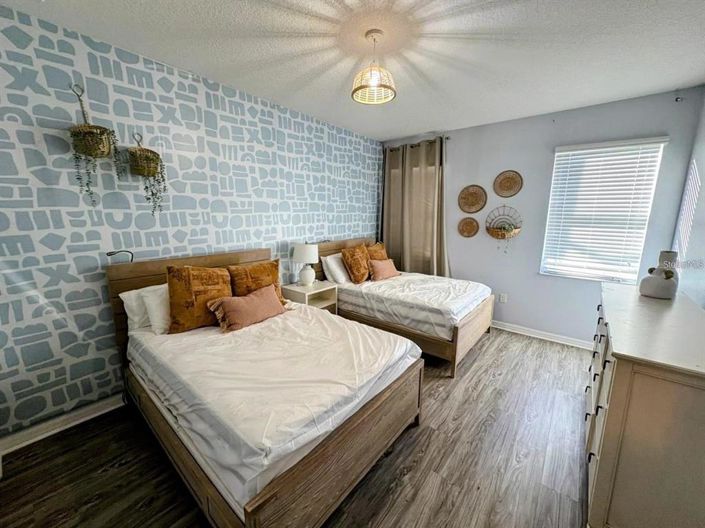 Image No.46-8 Bed House for sale