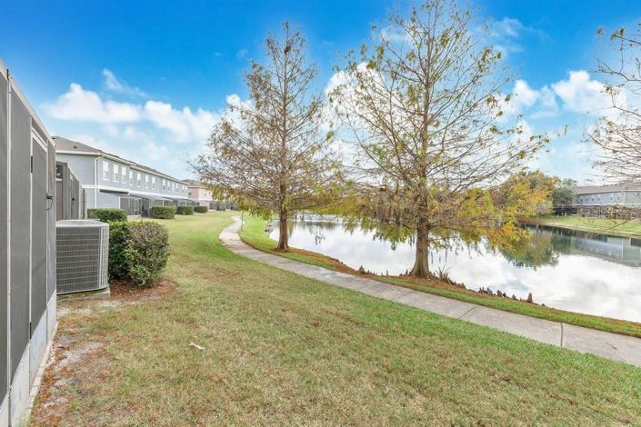 Image No.21-4 Bed Townhouse for sale