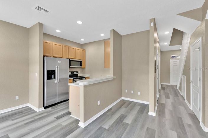 Image No.3-4 Bed Townhouse for sale