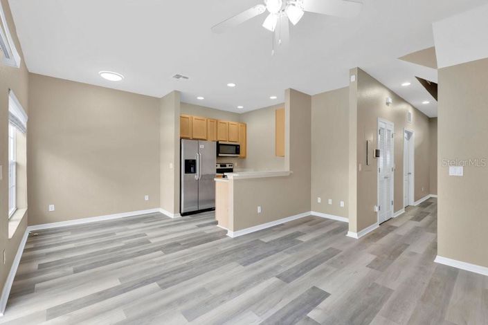 Image No.5-4 Bed Townhouse for sale