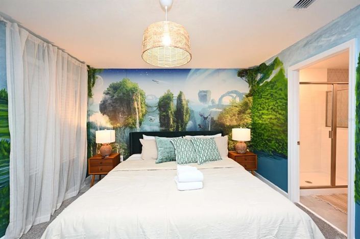 Image No.13-8 Bed House for sale