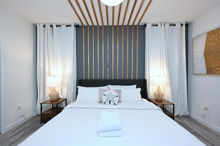 Image No.31-8 Bed House for sale