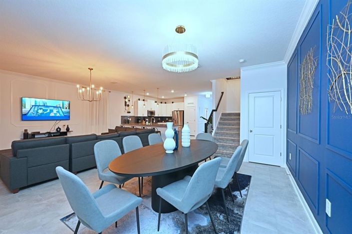 Image No.5-8 Bed House for sale