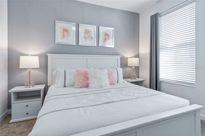 Image No.25-6 Bed House for sale