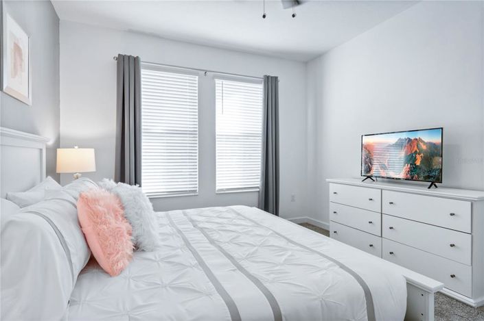 Image No.26-6 Bed House for sale