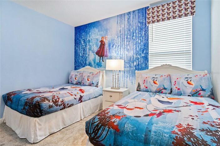 Image No.28-6 Bed House for sale