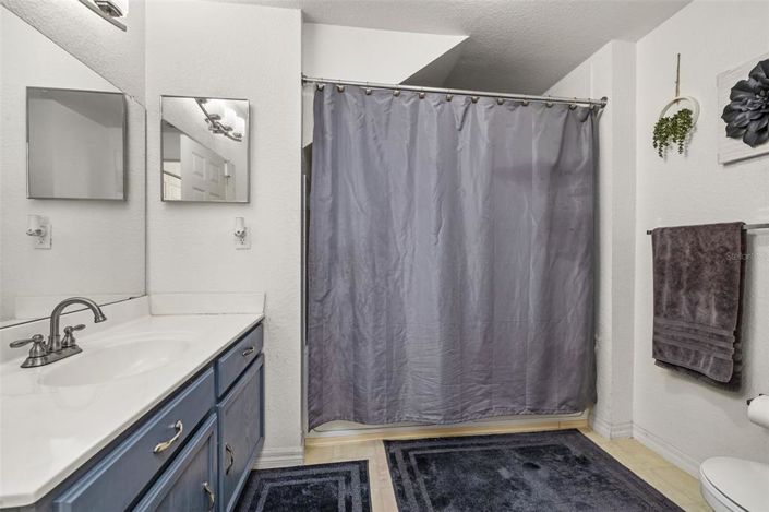 Image No.15-3 Bed Townhouse for sale