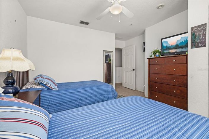 Image No.25-3 Bed Townhouse for sale