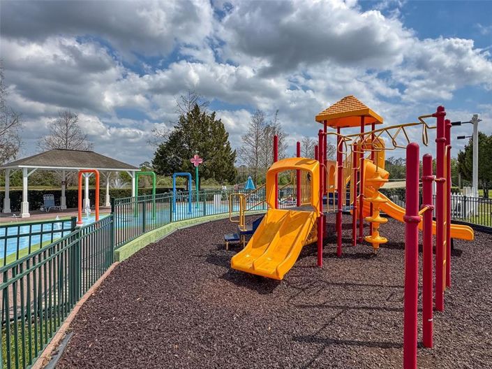 Image No.38-3 Bed Townhouse for sale