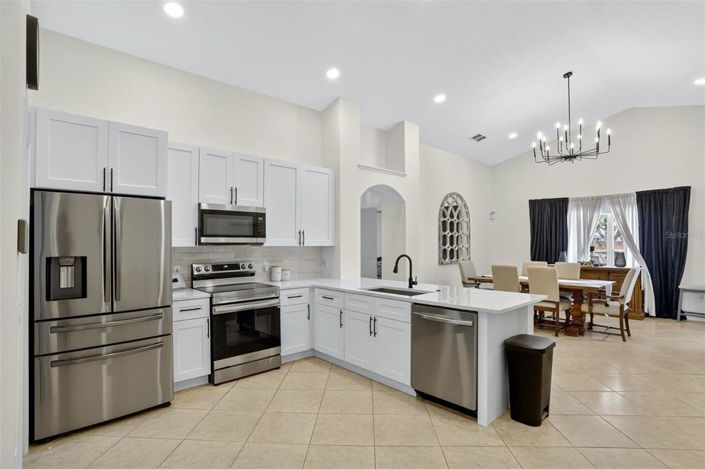 Image No.24-3 Bed House for sale