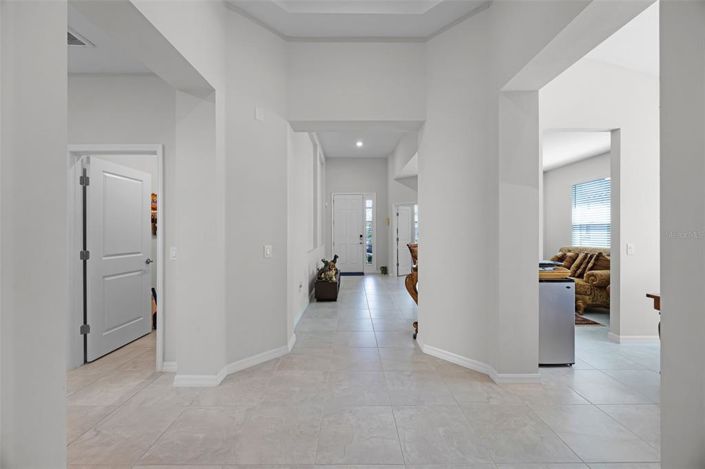 Image No.13-4 Bed House for sale