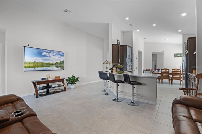 Image No.21-4 Bed House for sale