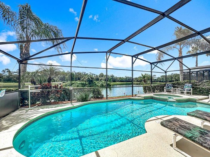 Image No.42-5 Bed House for sale