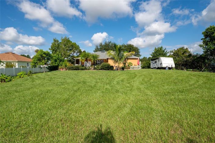 Image No.24-3 Bed House for sale