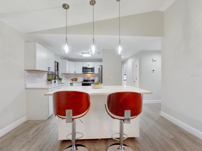 Image No.16-3 Bed House for sale