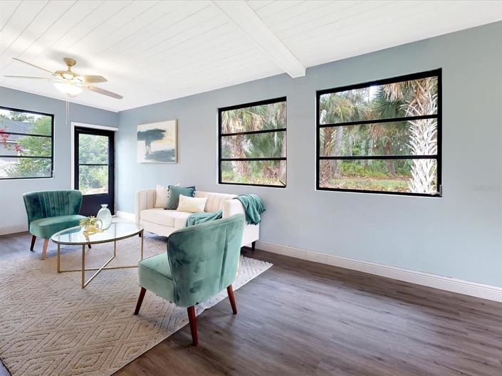 Image No.18-3 Bed House for sale