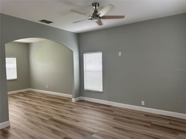 Image No.39-4 Bed House for sale