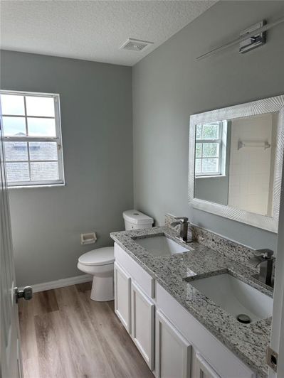 Image No.51-4 Bed House for sale