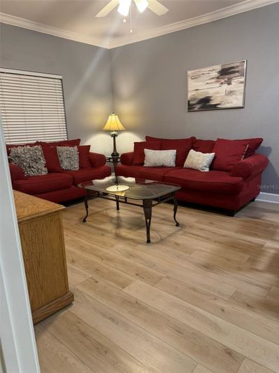 Image No.21-3 Bed Townhouse for sale