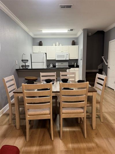 Image No.5-3 Bed Townhouse for sale