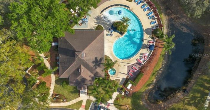 Image No.55-3 Bed Townhouse for sale