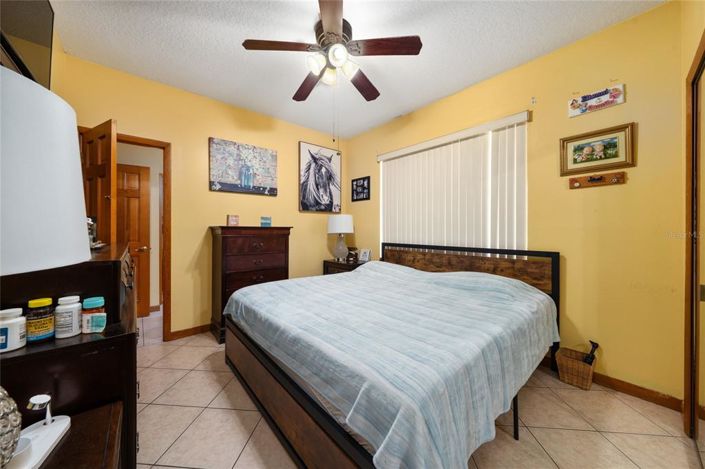 Image No.27-4 Bed House for sale