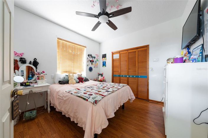 Image No.37-4 Bed House for sale