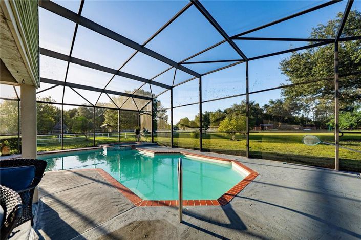 Image No.42-4 Bed House for sale