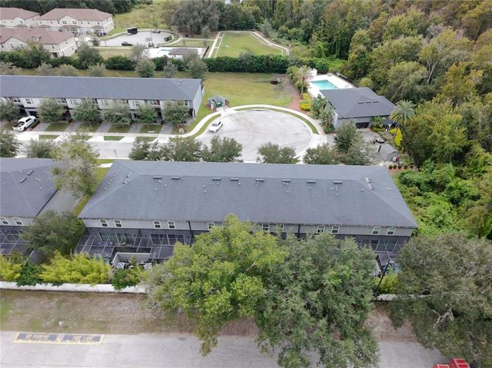 Image No.20-4 Bed Townhouse for sale