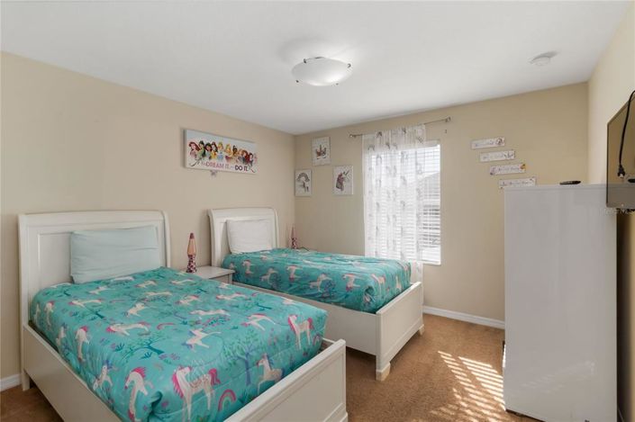 Image No.17-4 Bed Townhouse for sale