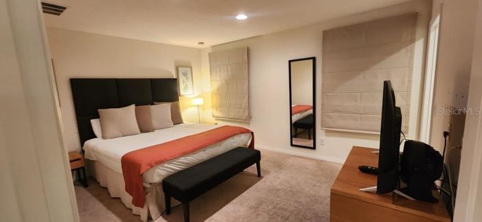 Image No.14-2 Bed Townhouse for sale