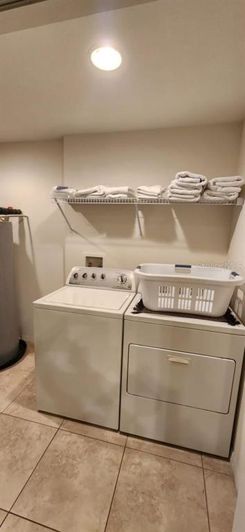 Image No.20-2 Bed Townhouse for sale