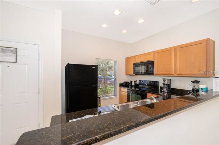 Image No.4-2 Bed Townhouse for sale