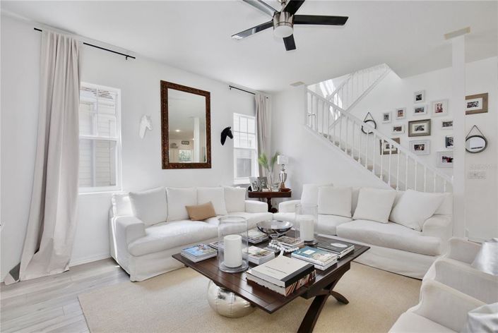 Image No.19-5 Bed House for sale