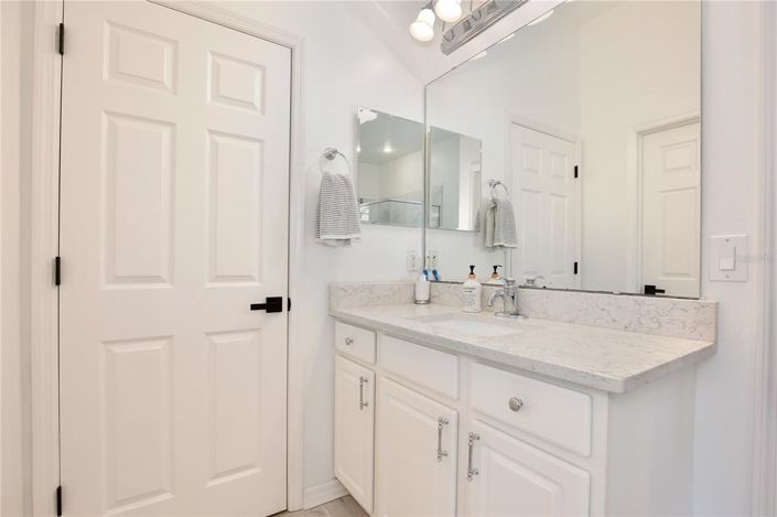 Image No.27-5 Bed House for sale