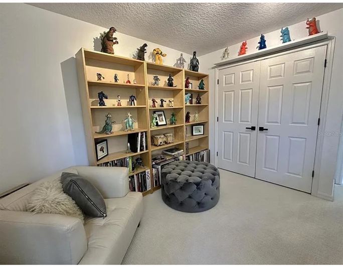 Image No.35-5 Bed House for sale