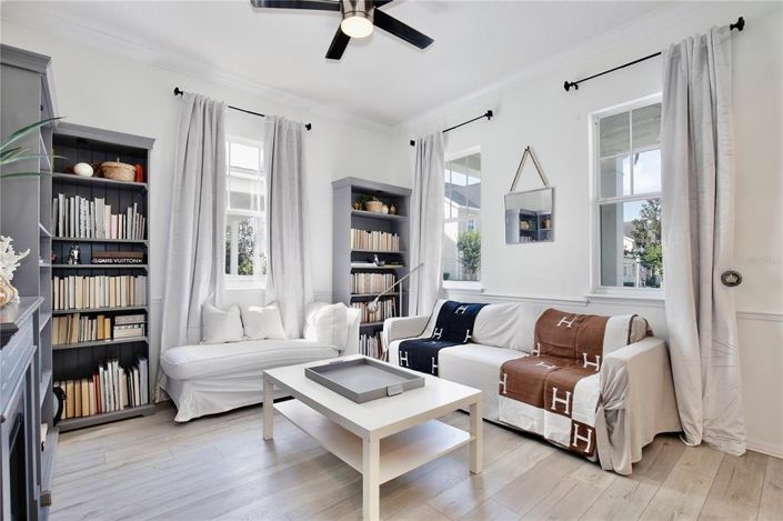 Image No.9-5 Bed House for sale