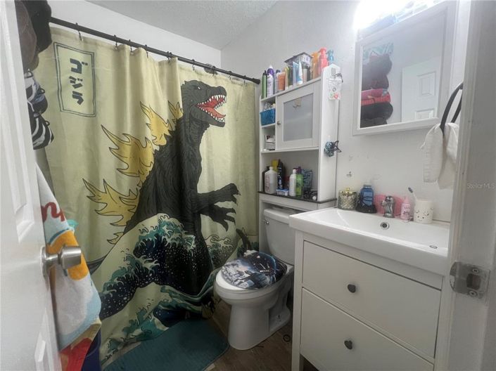 Image No.15-3 Bed House for sale