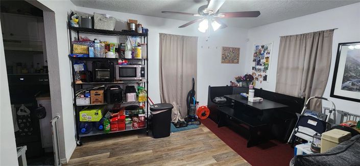 Image No.17-3 Bed House for sale